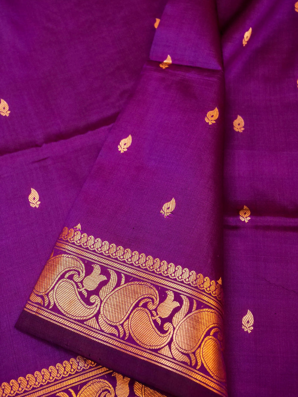 Handwoven Purple  Banarasi Katan Silk Saree