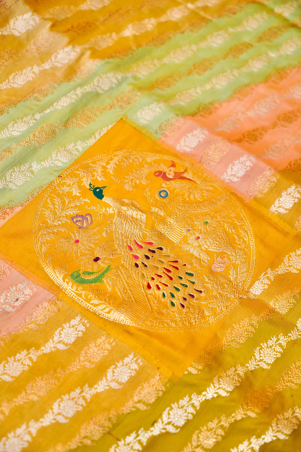 Handwoven Rangkat Banarasi Katan Silk Saree