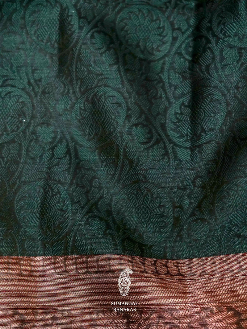 Banarasi Bottle Green Blended Tanchoi Silk Saree