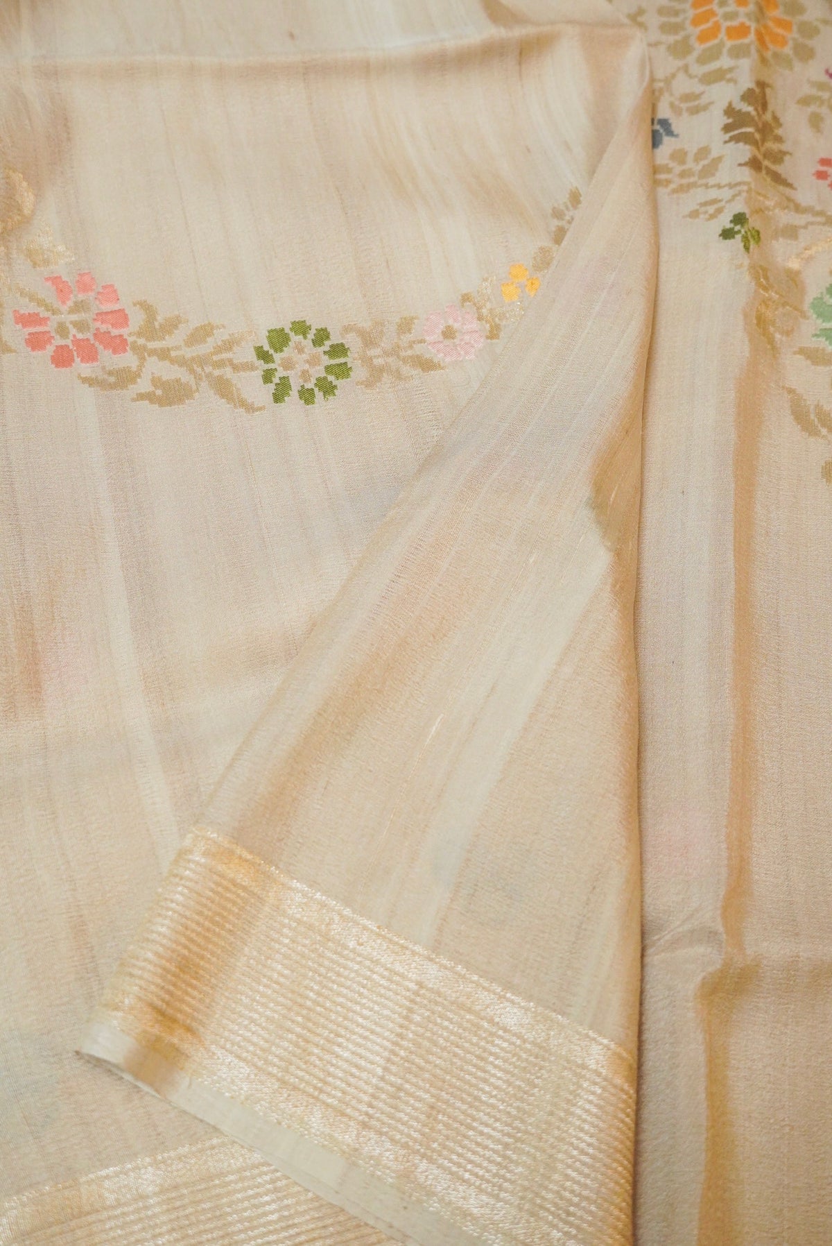 Handwoven Off White Banarasi Moonga Silk Saree