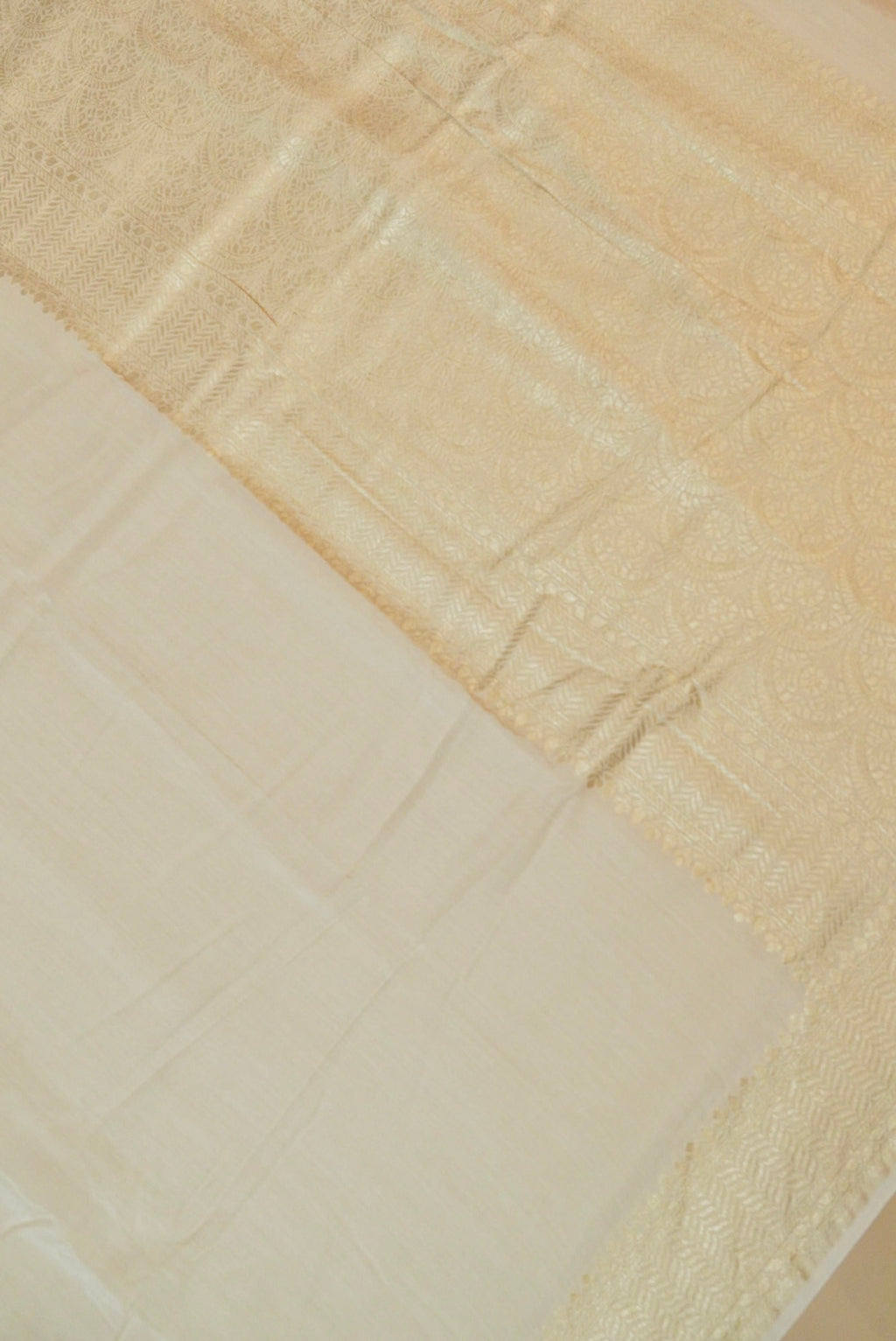 Handwoven Off White Banarasi Moonga Silk Saree