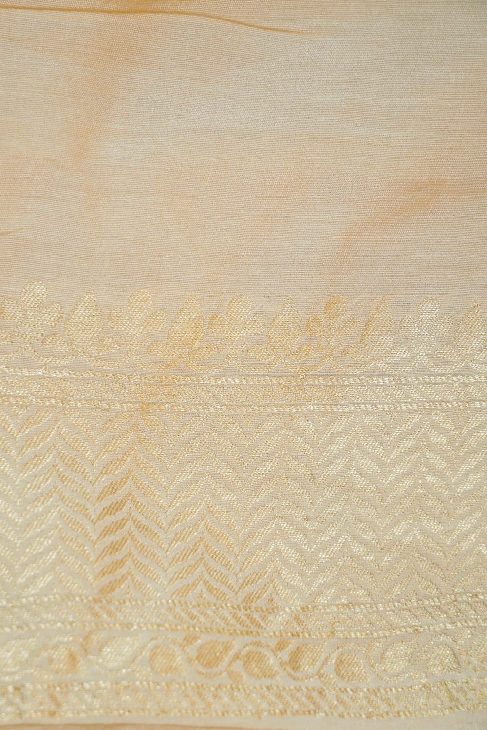 Handwoven Off White Banarasi Moonga Silk Saree