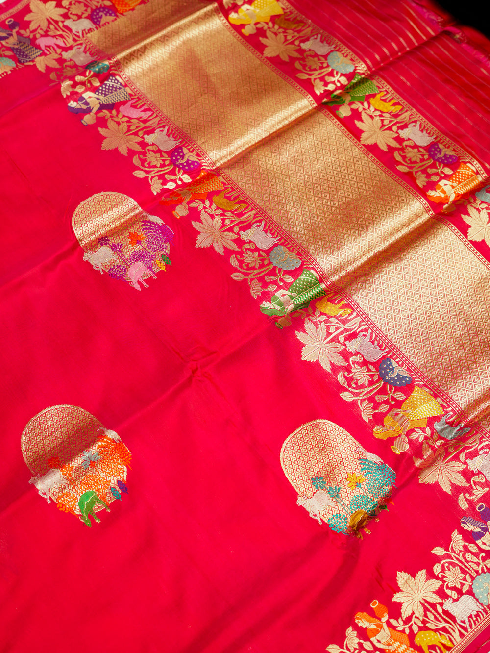 Handwoven Hot Pink Meenakari Motif Banarasi Katan Silk Saree