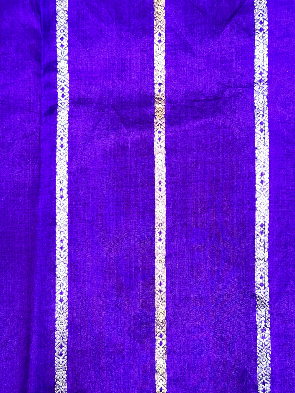 Admiral Blue Booti Katan Silk Handwoven Banarasi Saree
