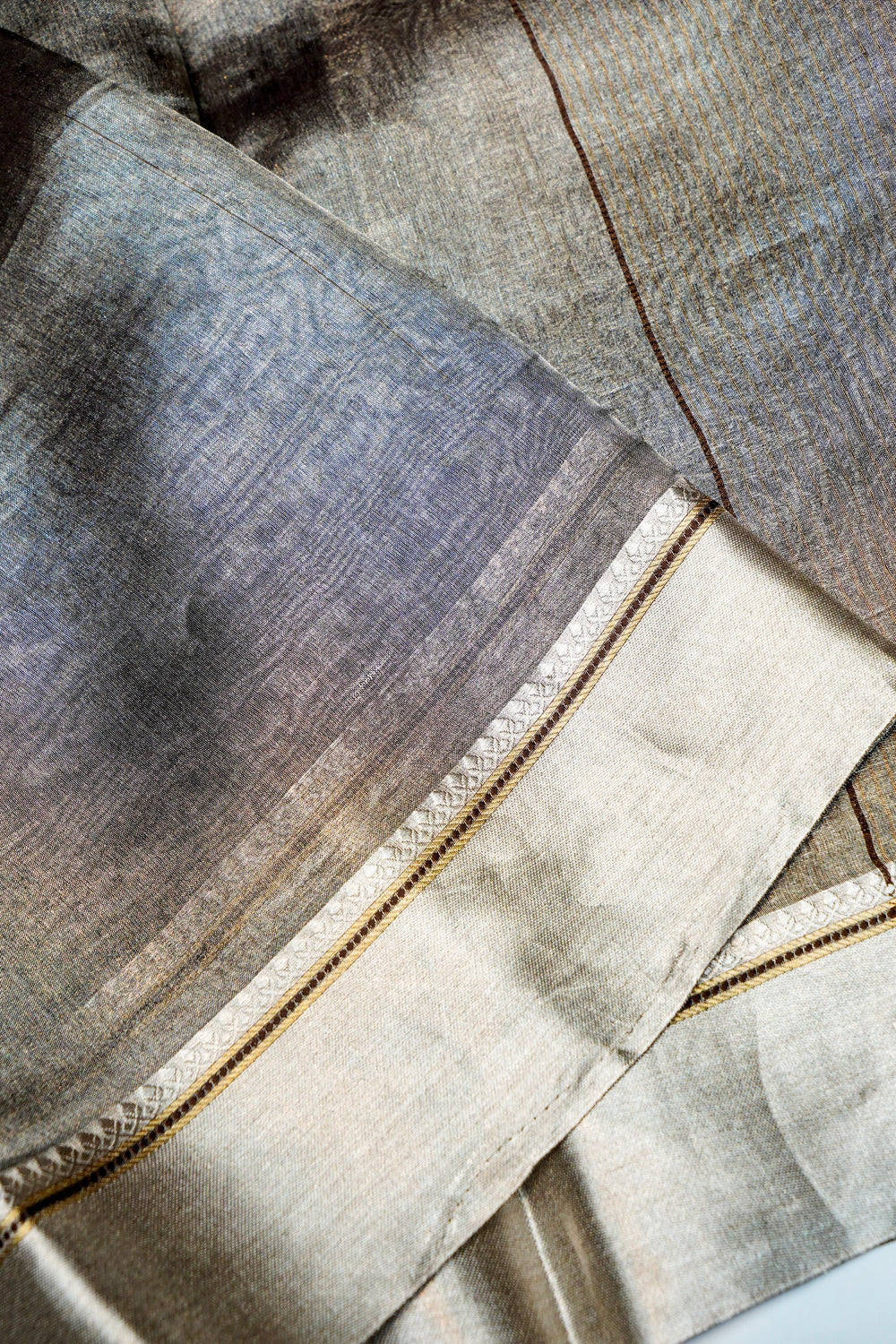 Handwoven Grey Banarasi Tissue Silk Saree