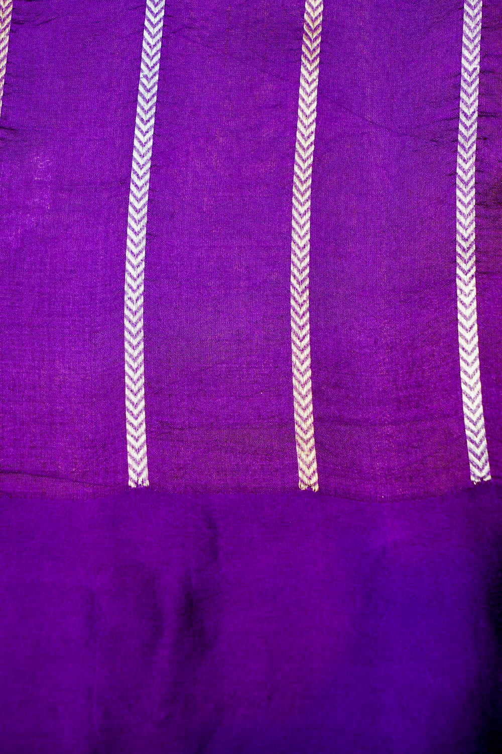 Handwoven Mehendi Green Banarasi Katan Soft Silk Saree