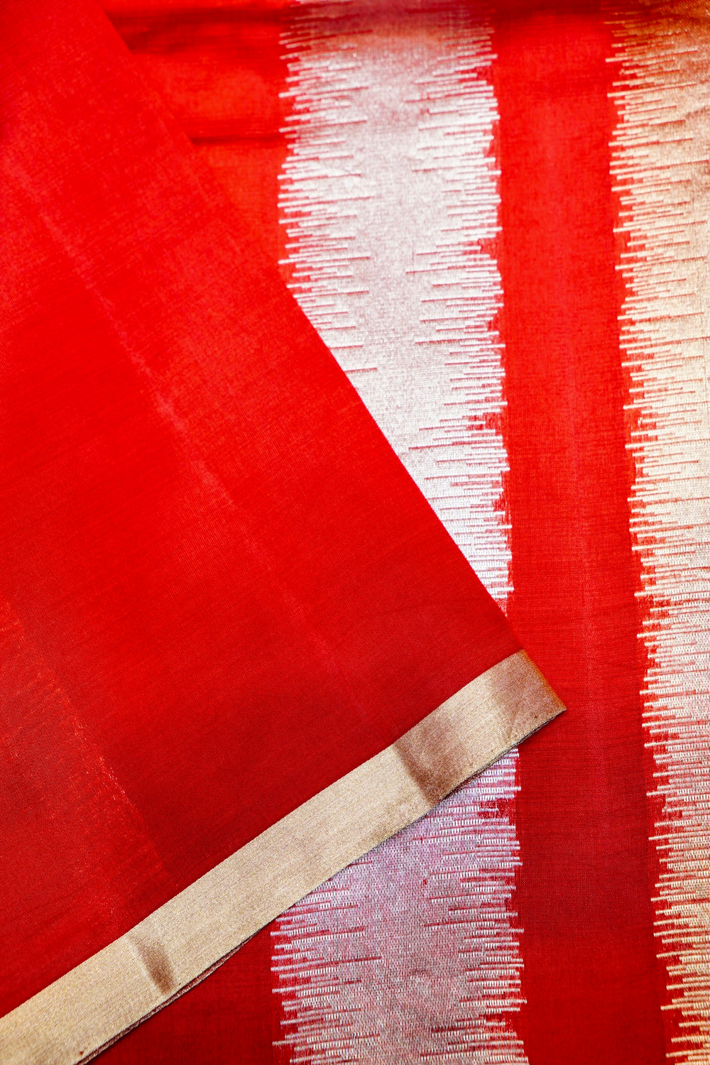 Handwoven Red Banarasi Silk Saree