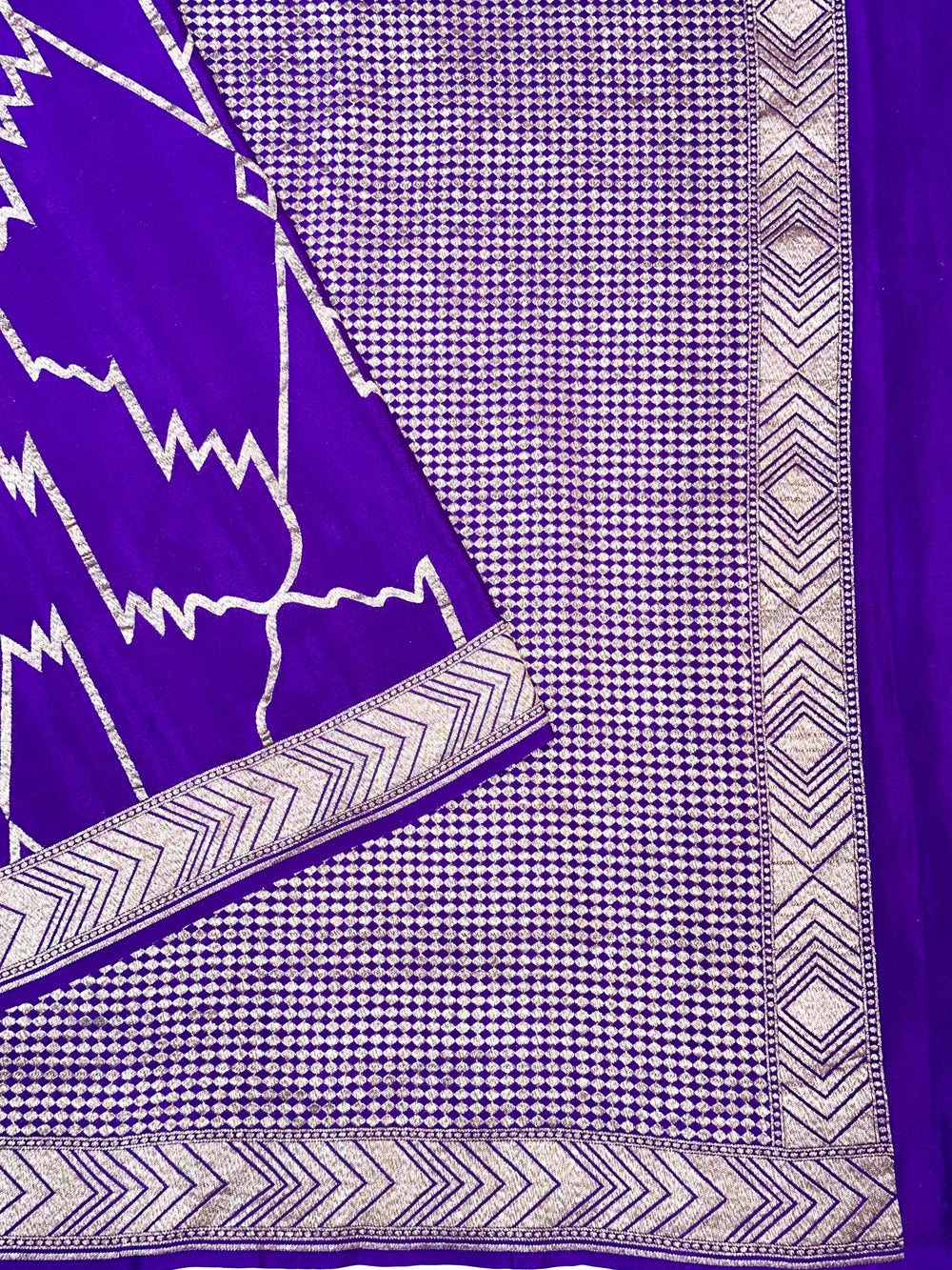 Violet Purple Geometric Crepe  Handwoven Banarasi Saree