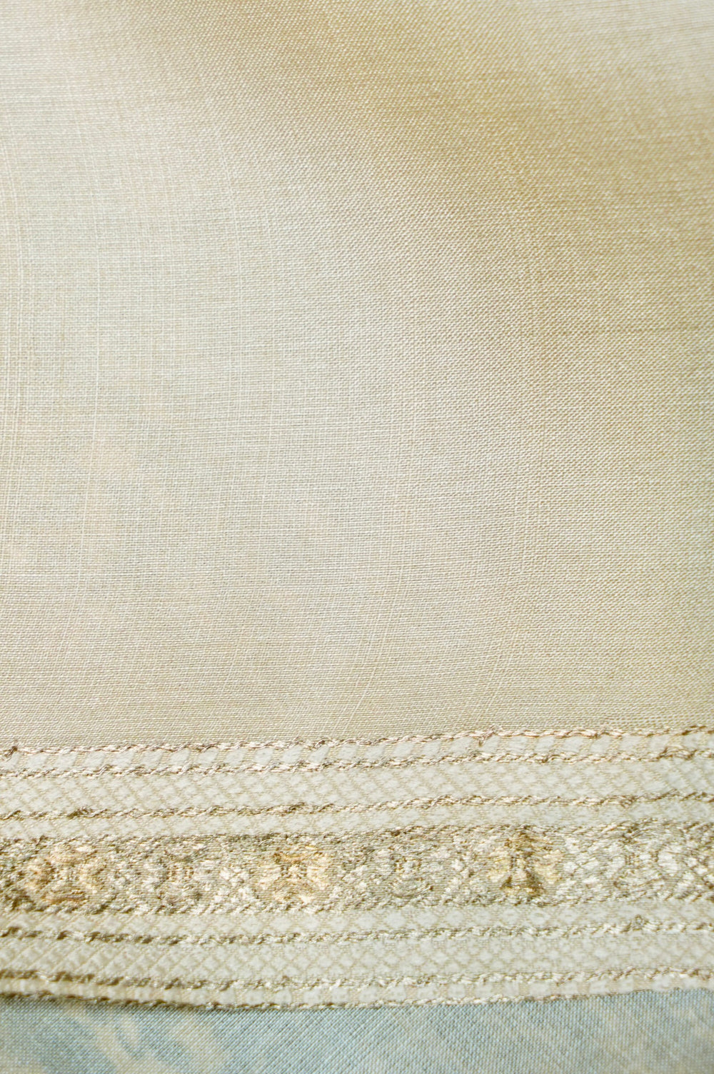 Handwoven Cream Banarasi Tussar Silk Saree