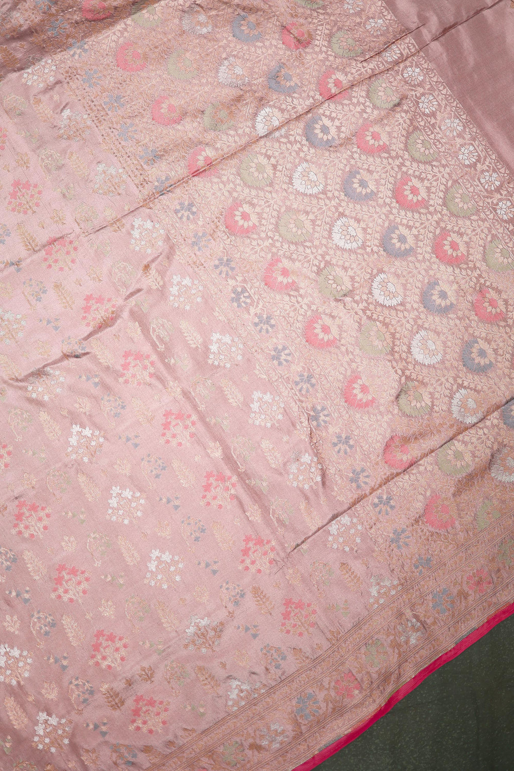Handwoven Pastel Mauve Banarasi Katan Silk Saree