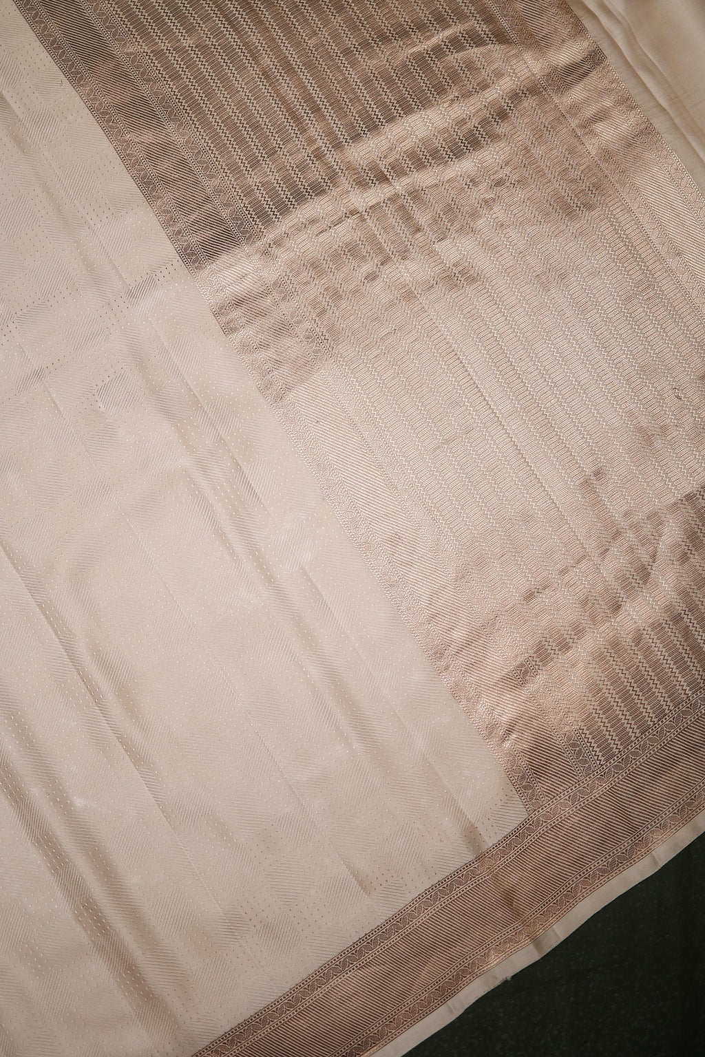 Handwoven Cream Banarasi Katan Silk Saree