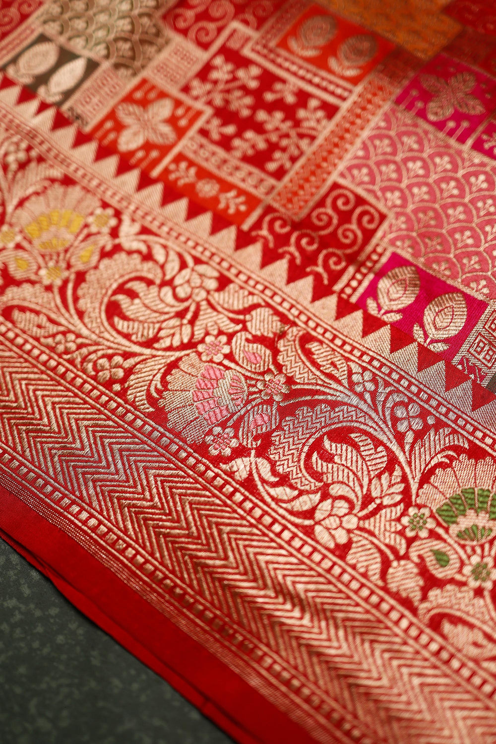 Handwoven Rangkat Banarasi Katan Silk Saree
