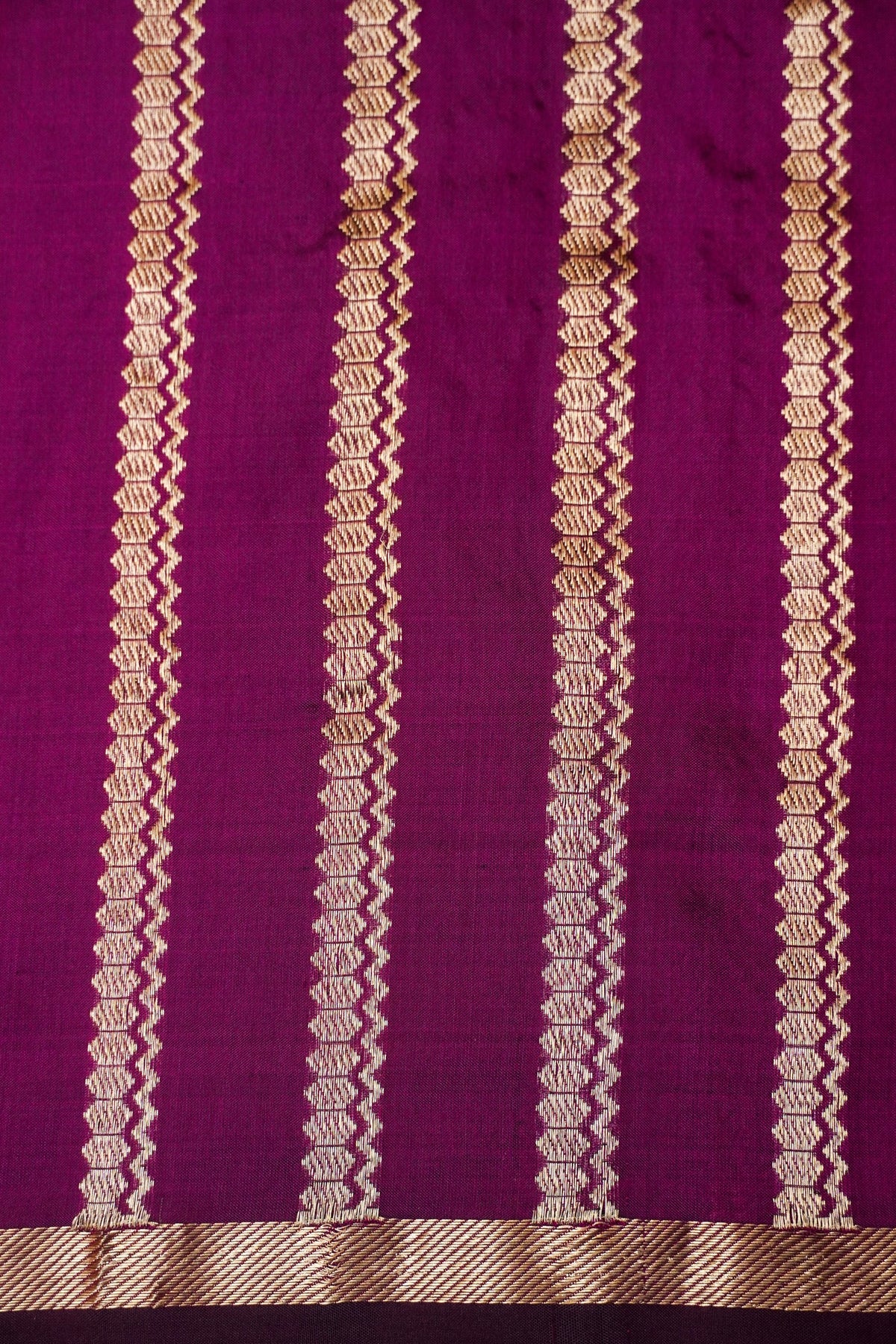 Handwoven Magenta Banarasi Katan Soft Silk Saree