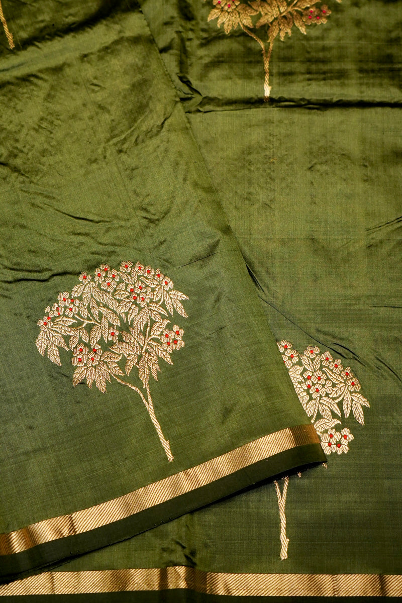 Handwoven Mehdi Green  Banarasi Katan Silk Saree