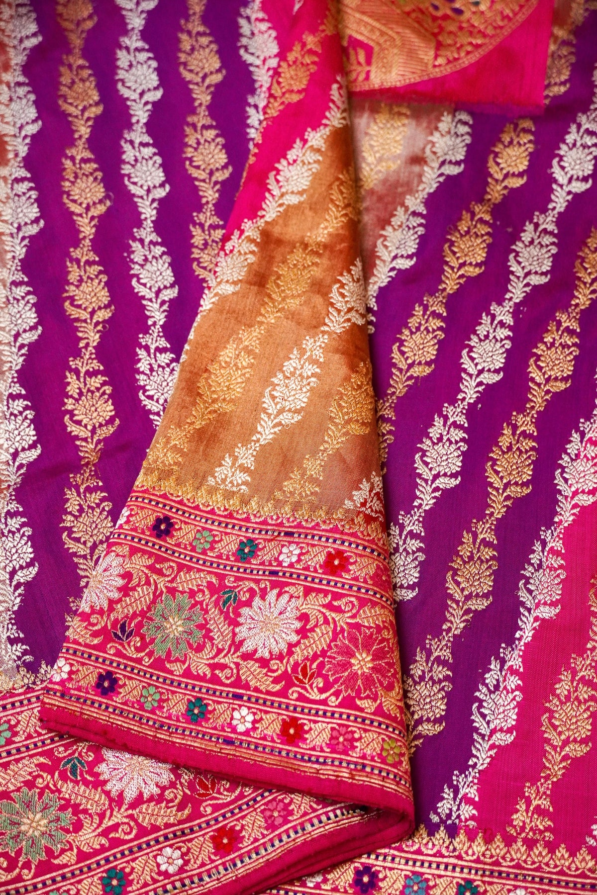 Handwoven Rangkat Real Zari Banarasi Katan Silk Saree