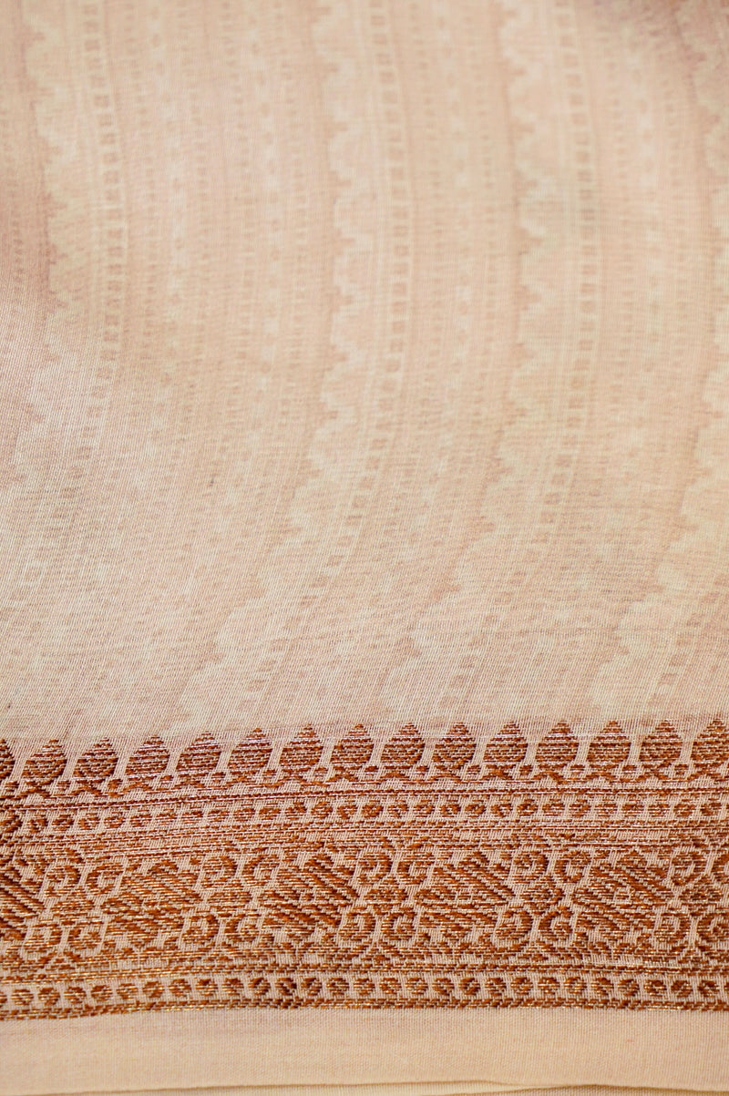 Handwoven Off white Banarasi Blended Muslin Silk Saree