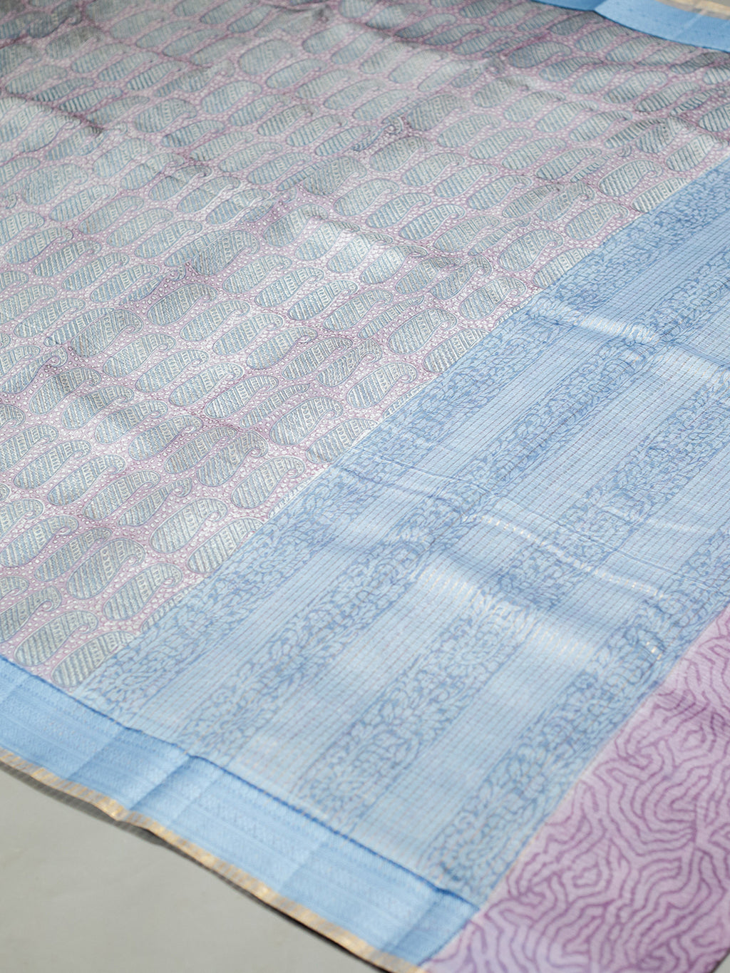 Banarasi Lavender Blended Cotton Silk Saree
