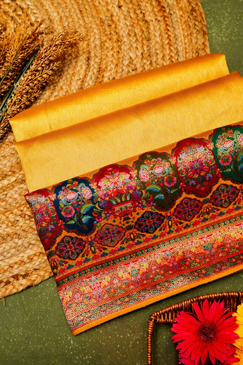 Banarasi Golden Blended Moonga Silk Saree