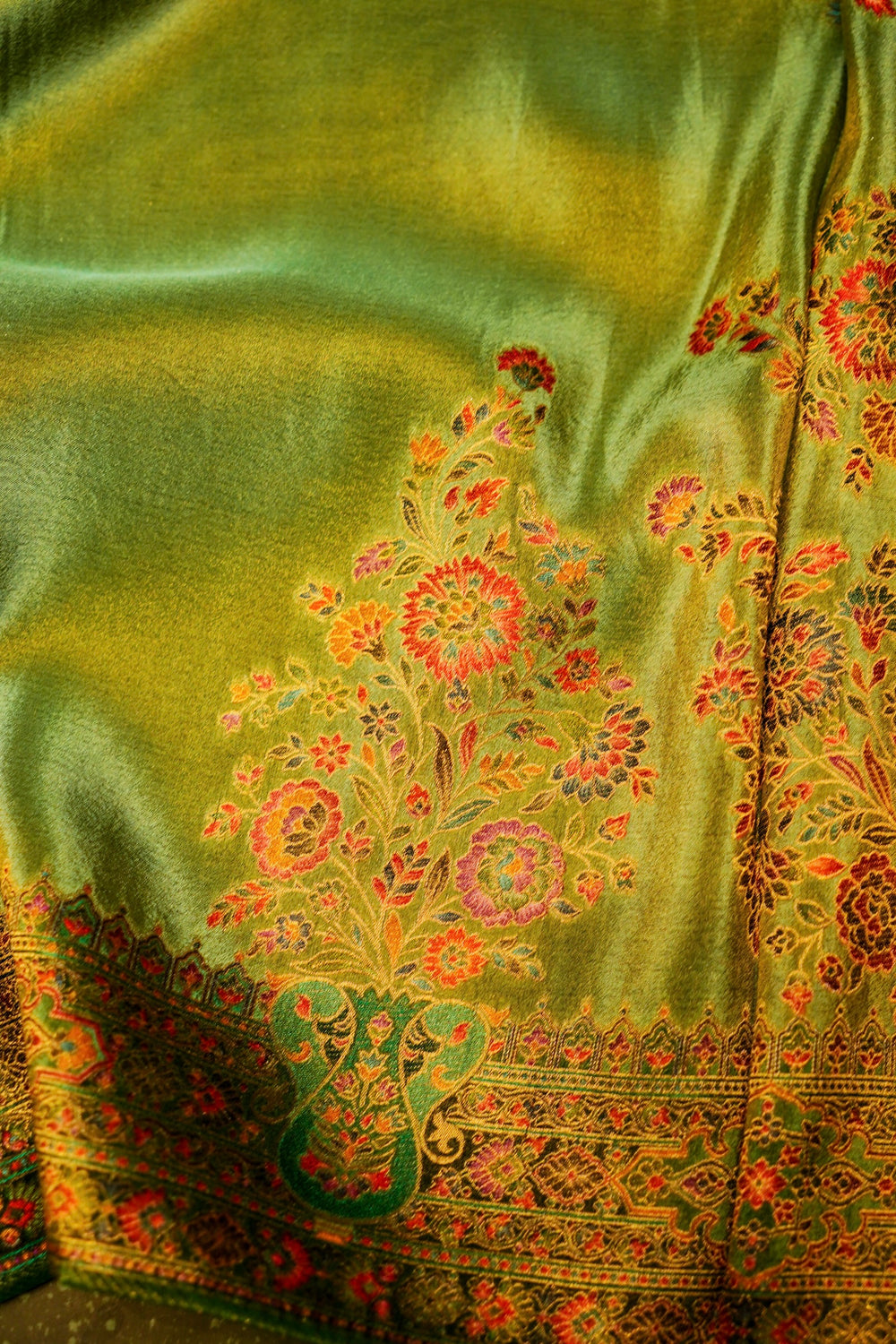 Banarasi Light Green Blended Tissue Georgette Saree
