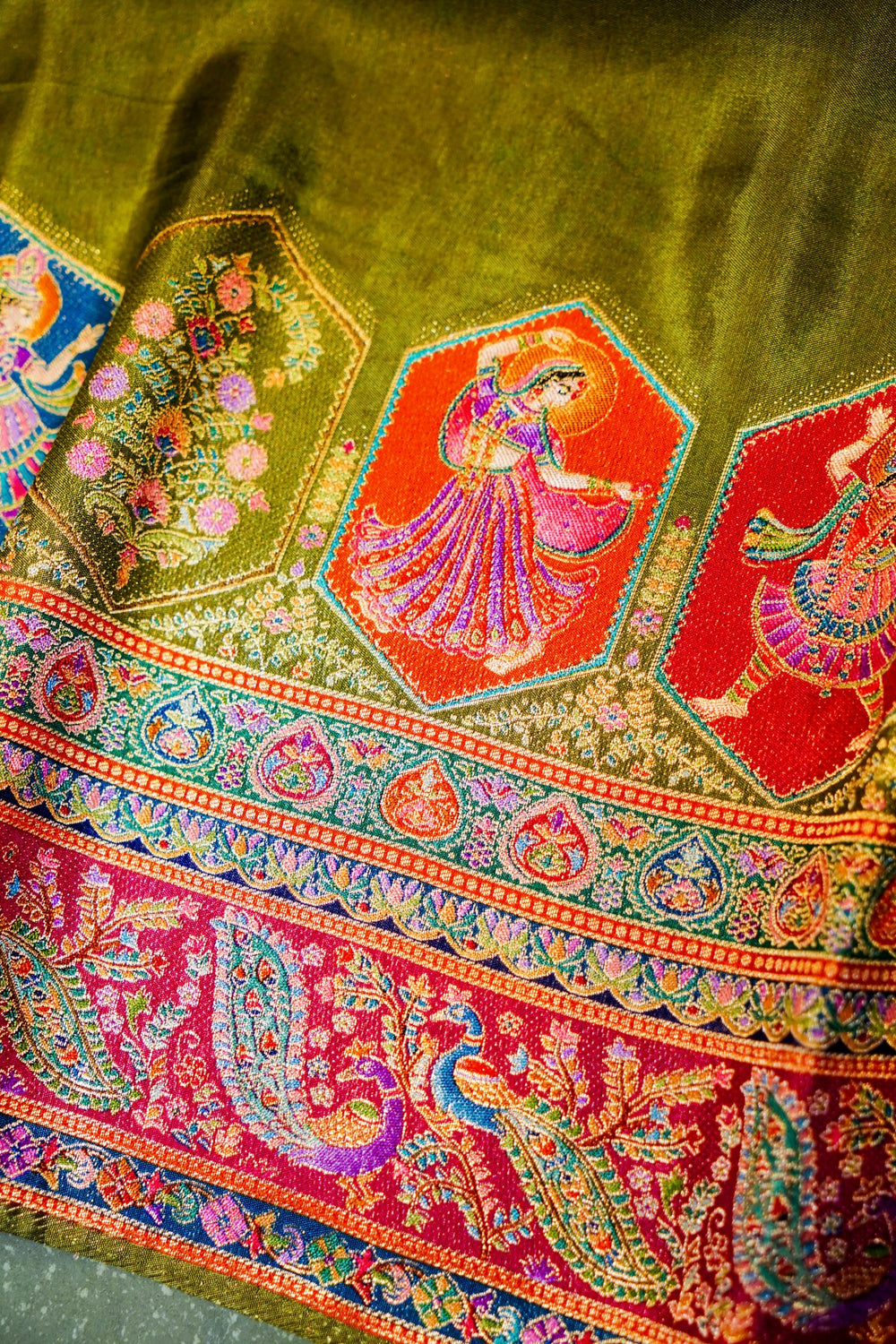 Banarasi Mehdi Green Blended Moonga Silk Saree