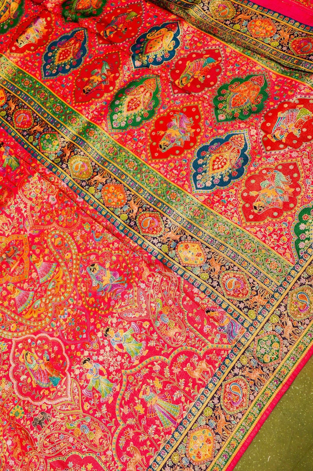 Banarasi Pink Blended Moonga Silk Saree