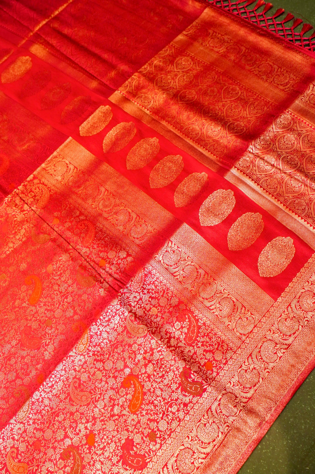 Handwoven Pink Banarasi Blended Silk Saree