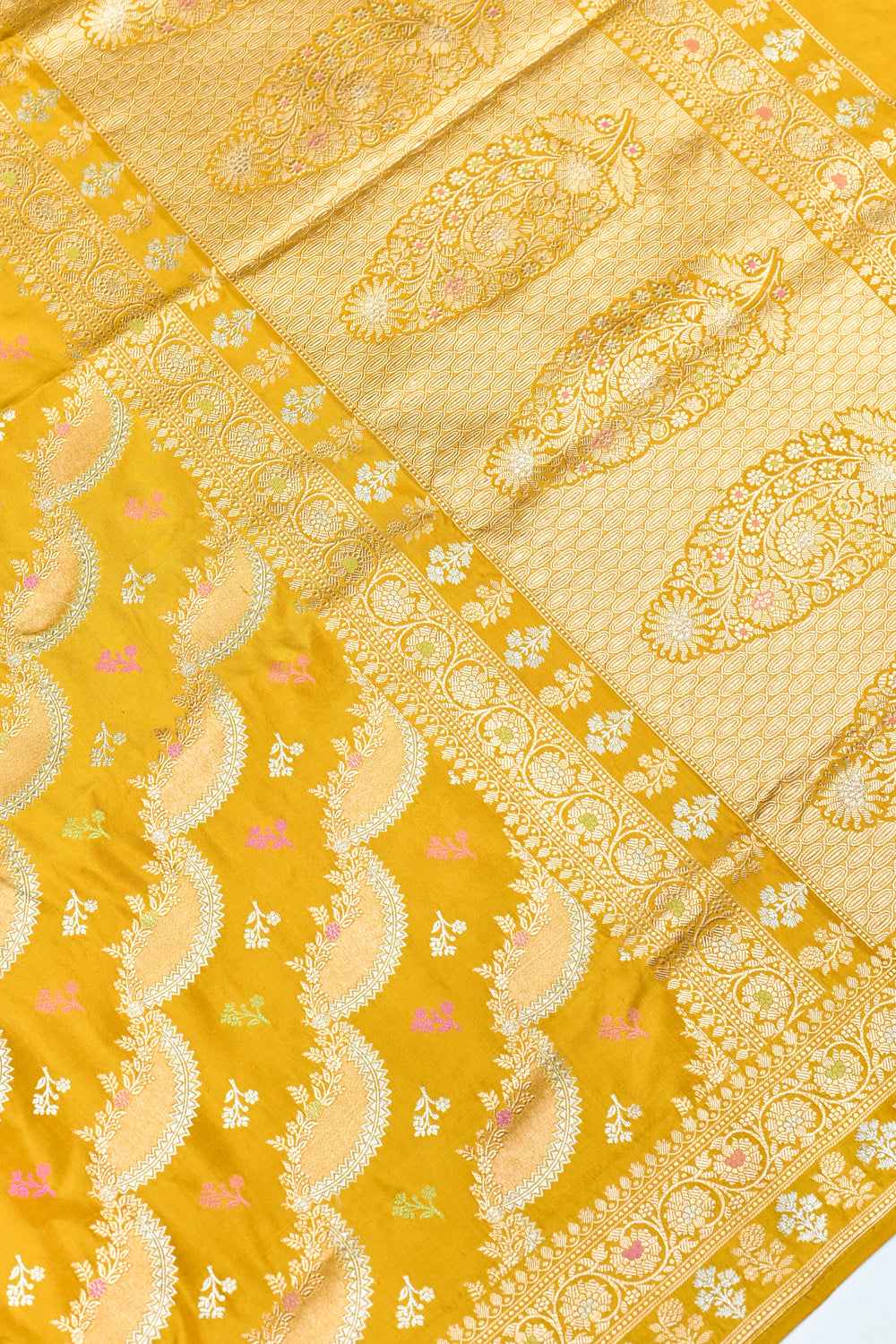 Honey Yellow Meenakari Katan Silk Handwoven Banarasi Saree