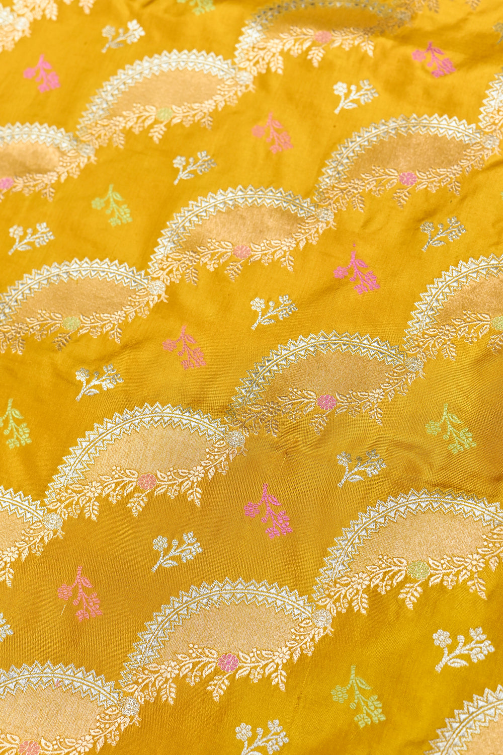Honey Yellow Meenakari Katan Silk Handwoven Banarasi Saree