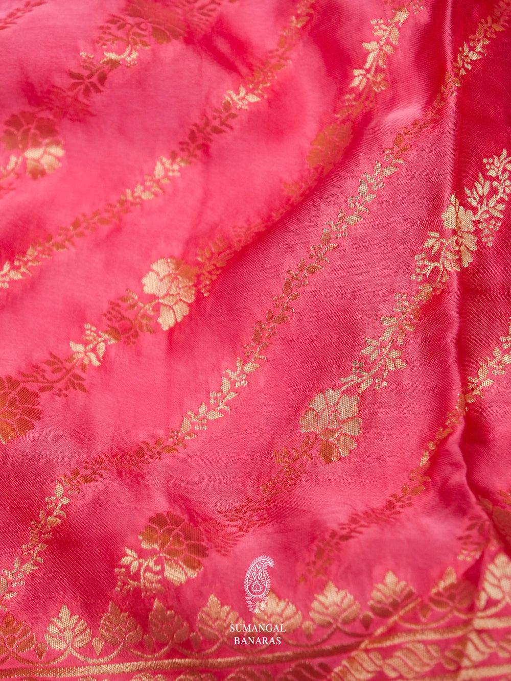 Banarasi Peach Blended Crepe Katan Silk Saree