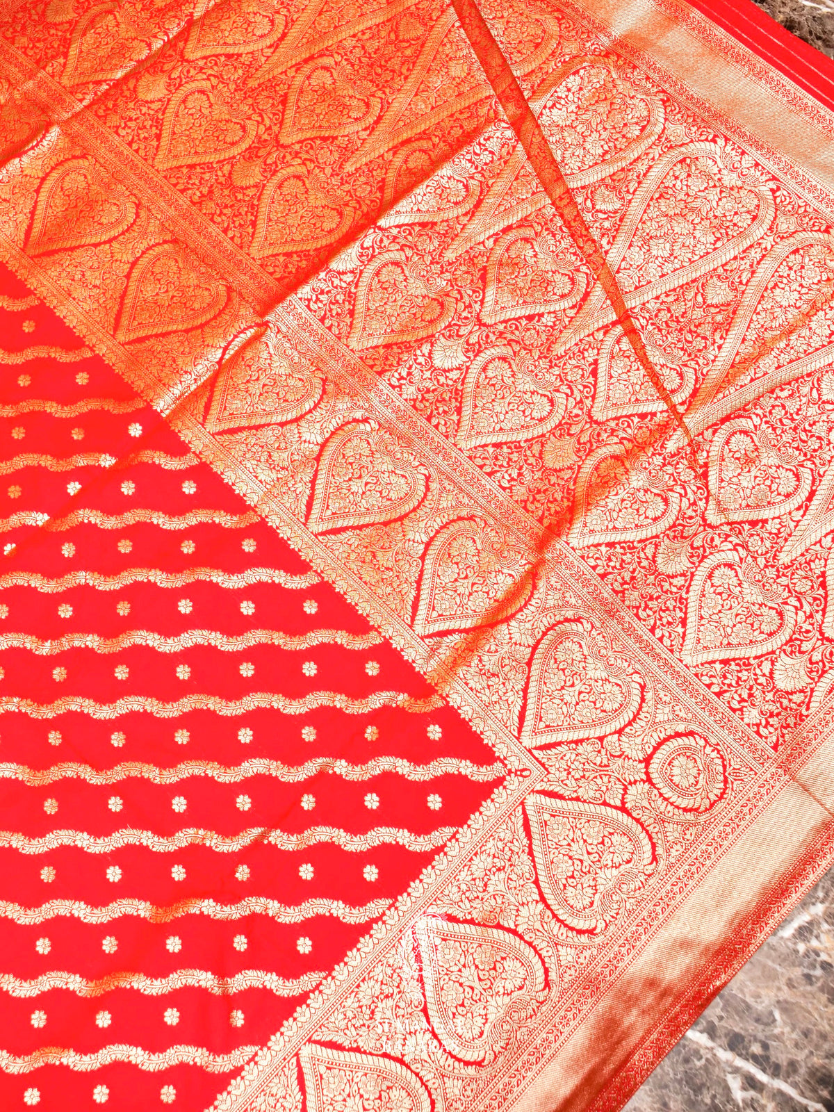 Banarasi Red Blended Moonga Silk Saree