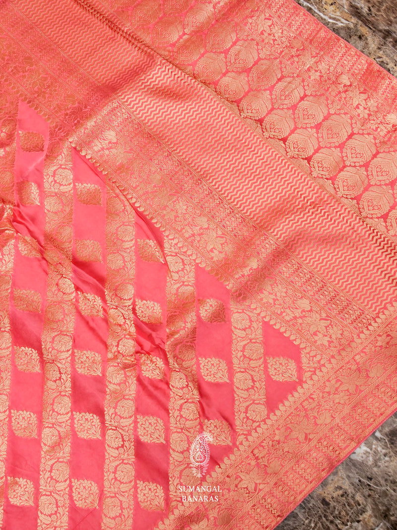 Banarasi Red Blended Moonga Silk Saree