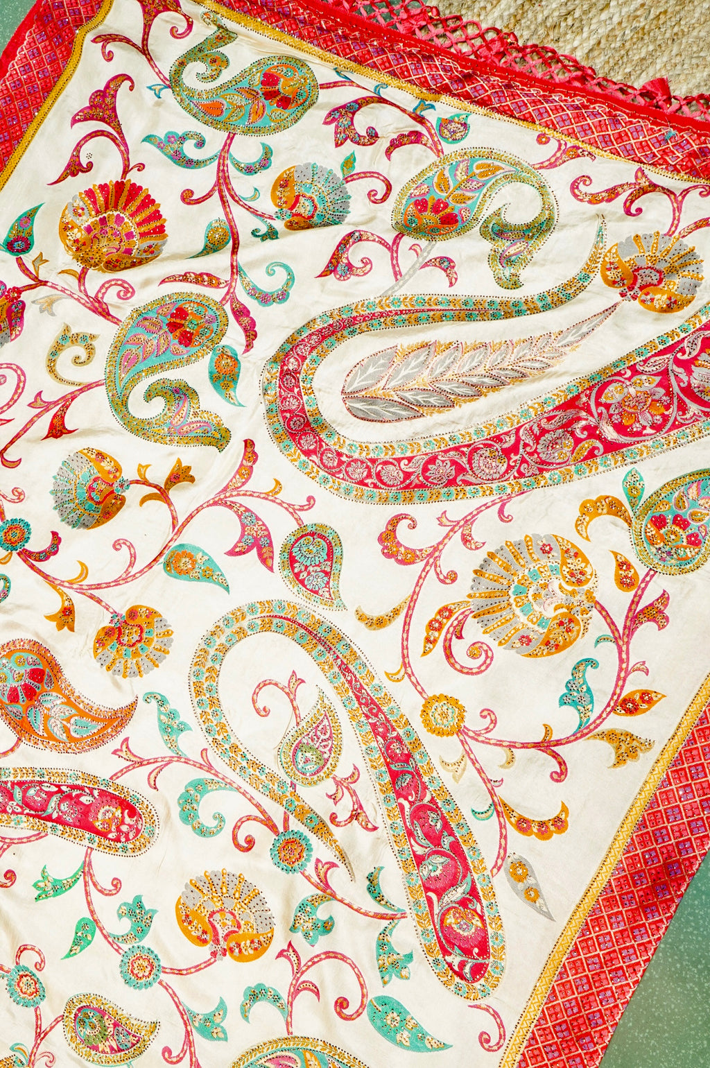 Banarasi Off White Blended Moonga Silk Saree