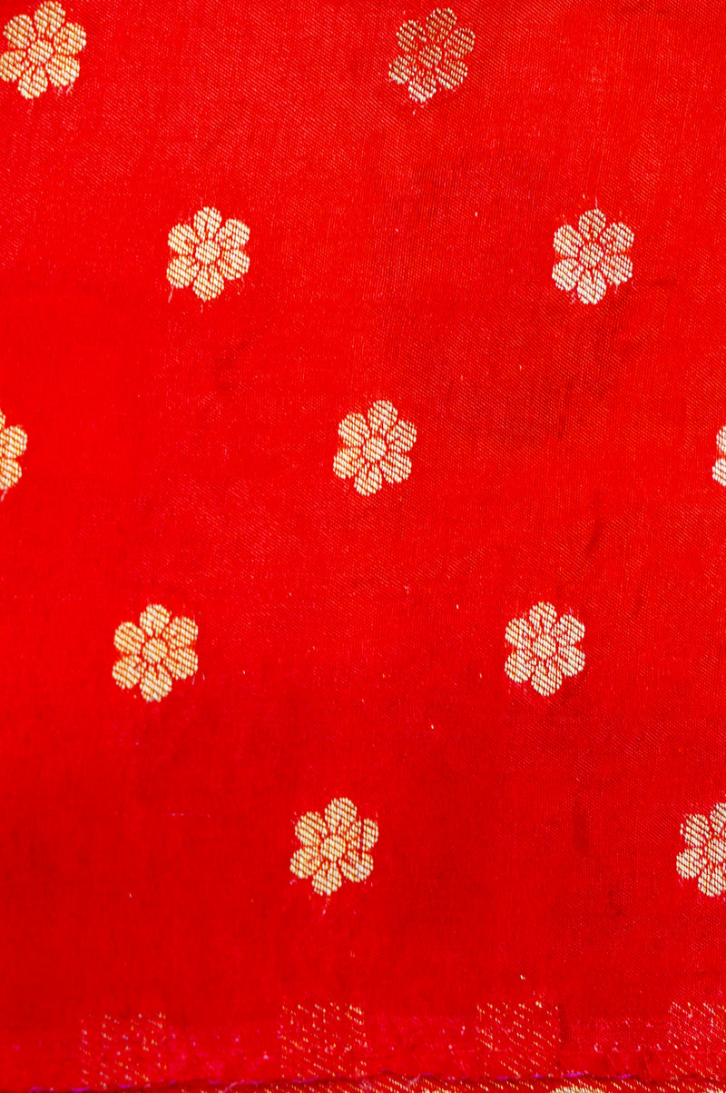 Banarasi Off White Blended Moonga Silk Saree