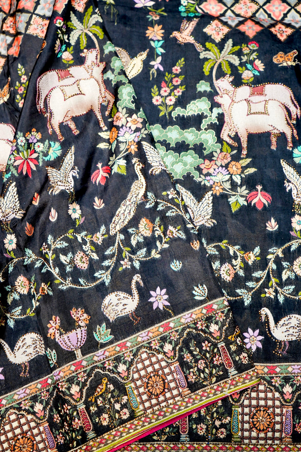 Banarasi Black Blended Moonga Silk Saree