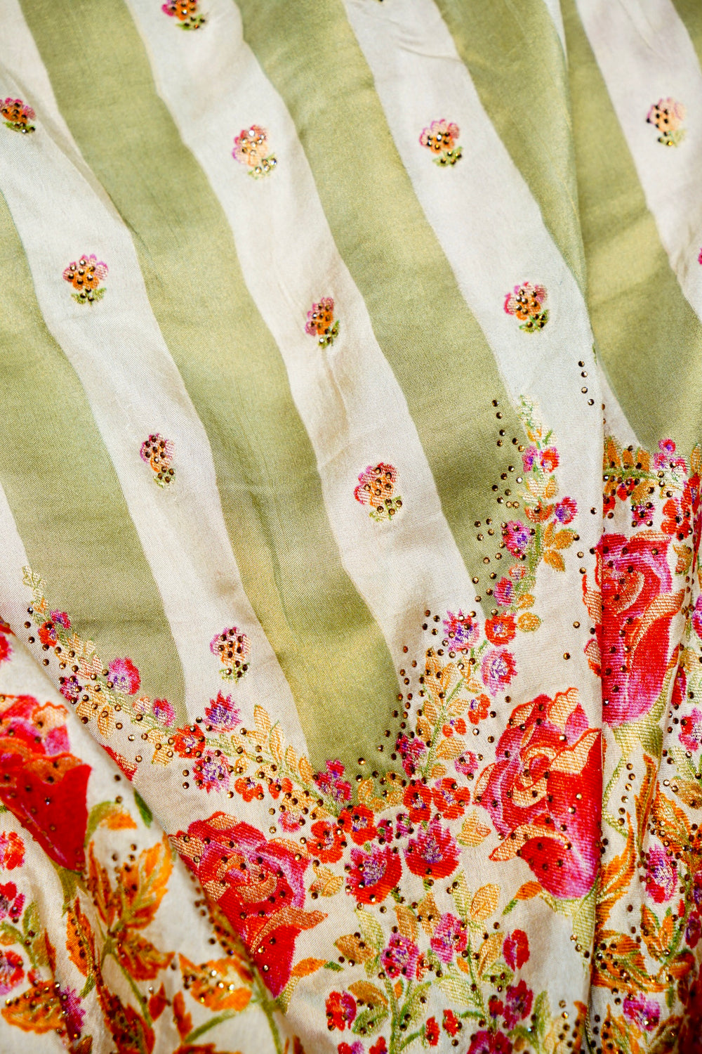 Banarasi Green Blended Moonga Silk Saree