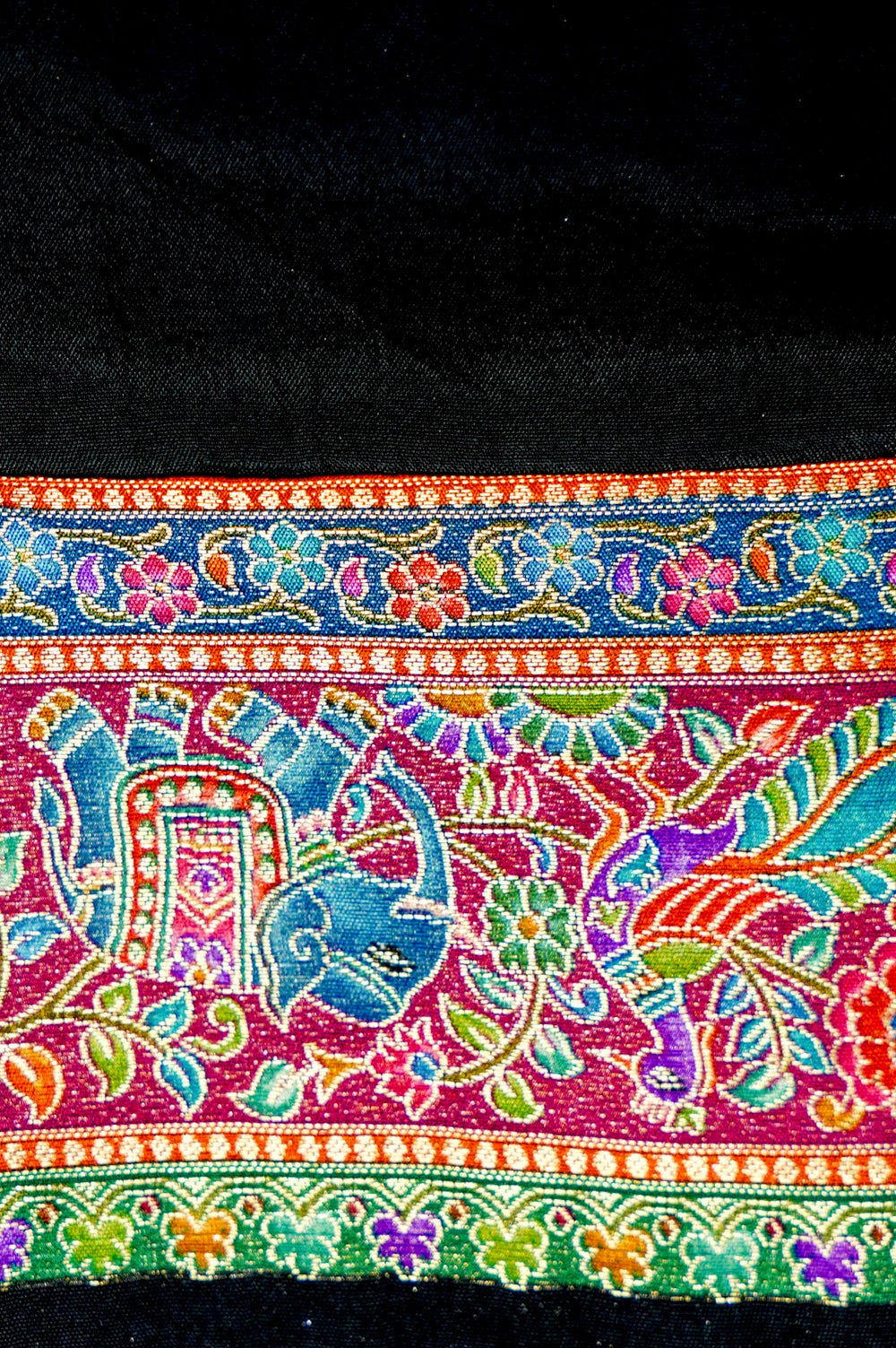 Banarasi Black Blended Moonga Silk Saree