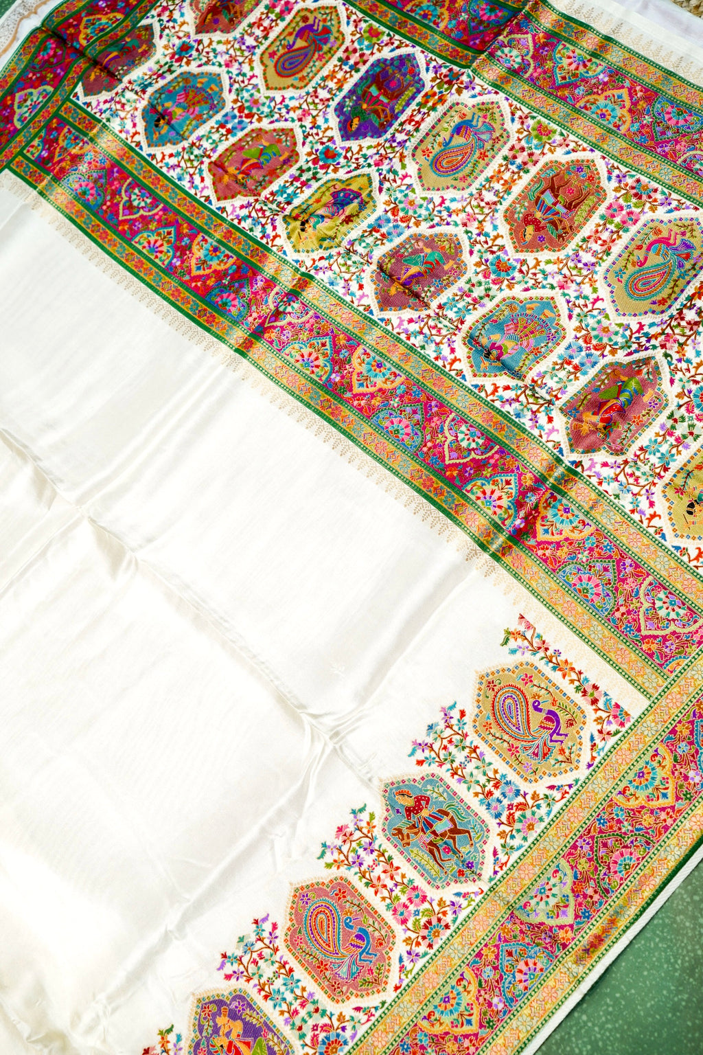 Banarasi White Blended Moonga Silk Saree