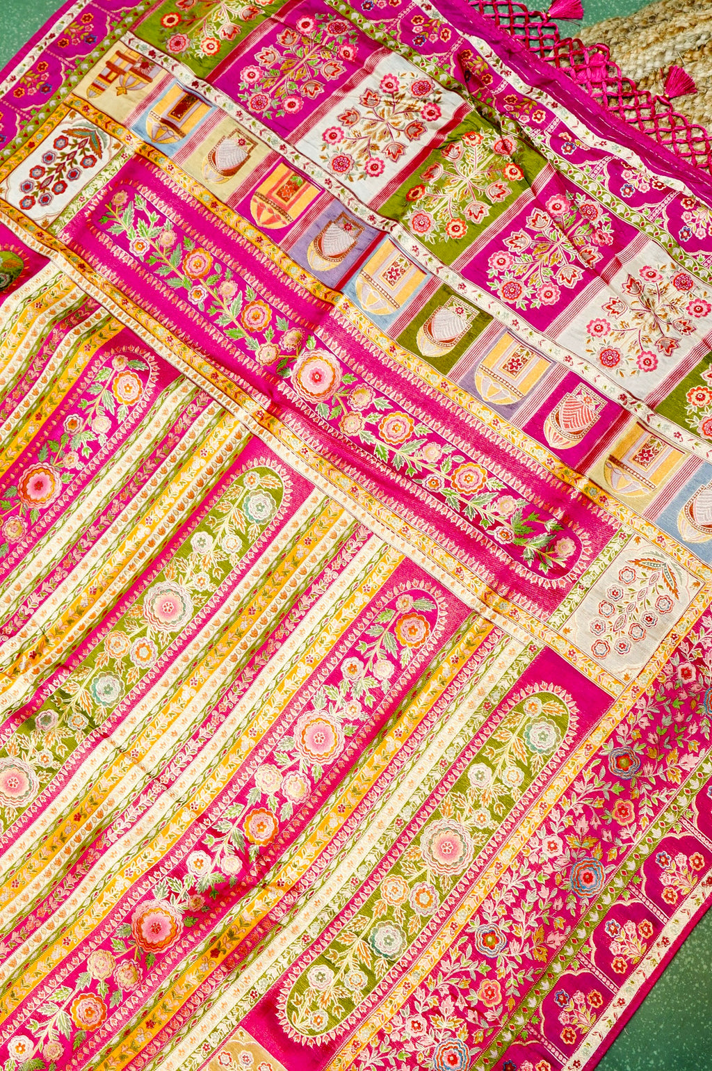 Banarasi Rani Pink Blended Moonga Silk Saree