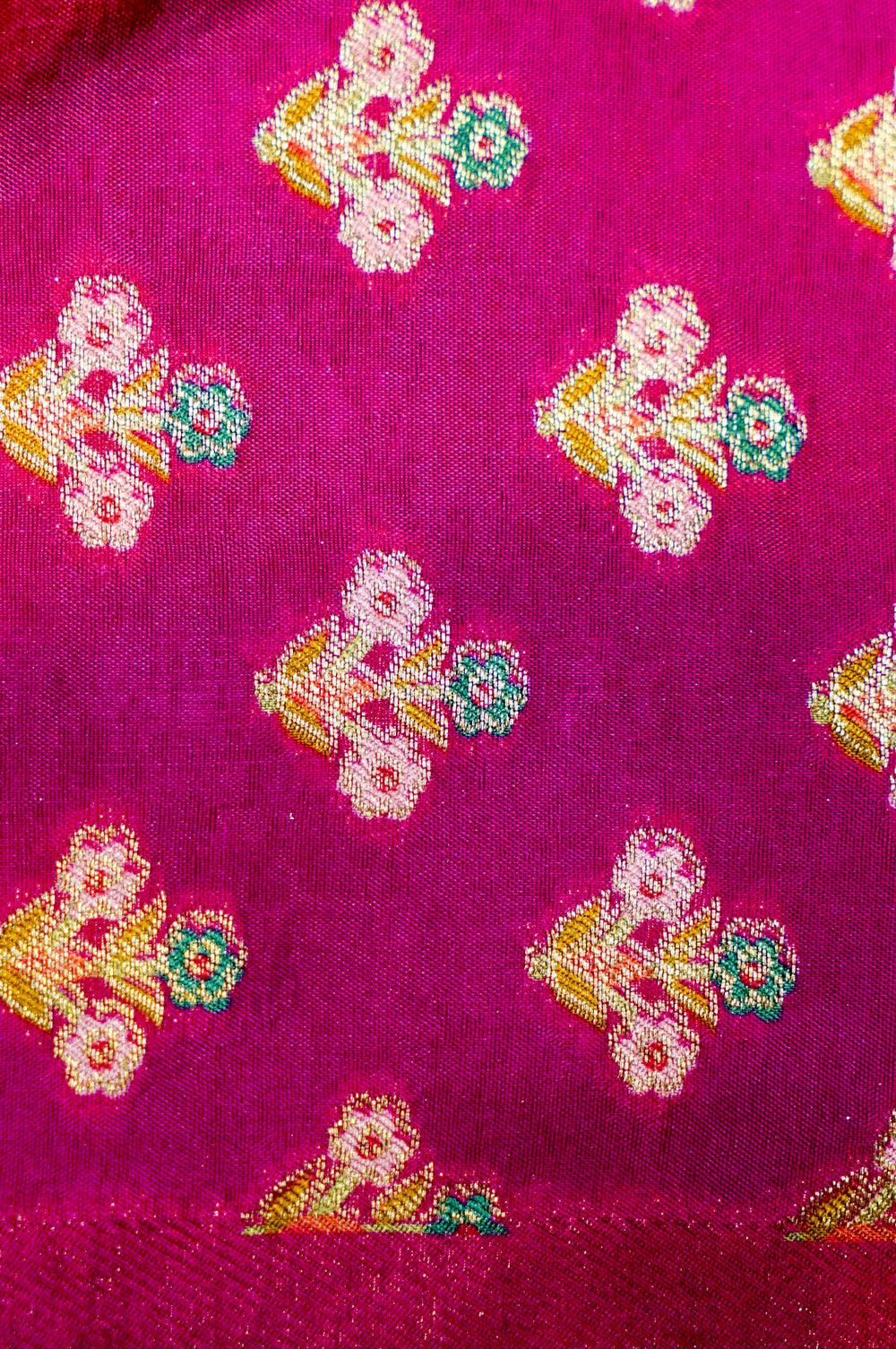 Banarasi Rani Pink Blended Moonga Silk Saree