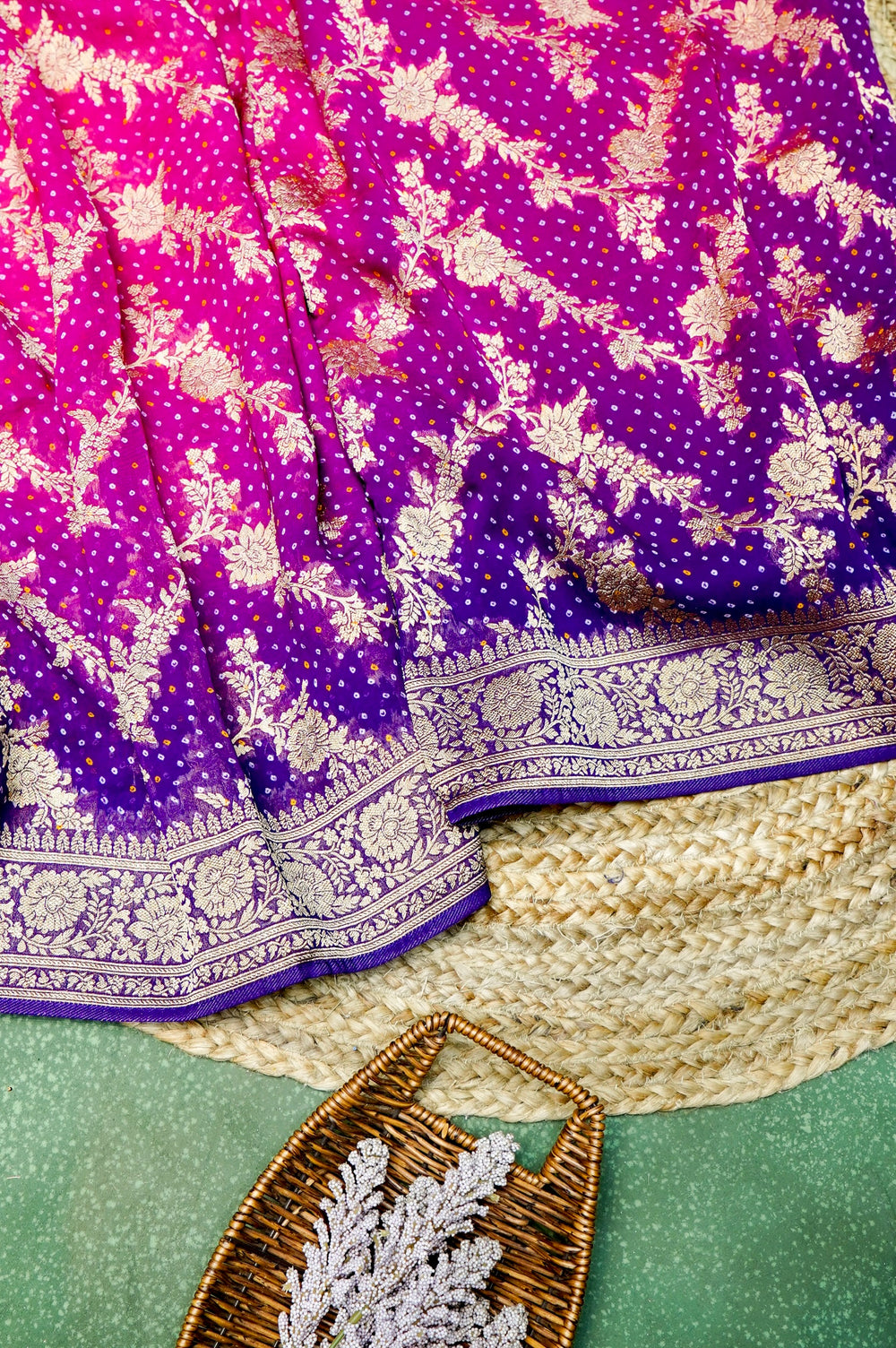 Banarasi Magenta Blended Georgette Saree