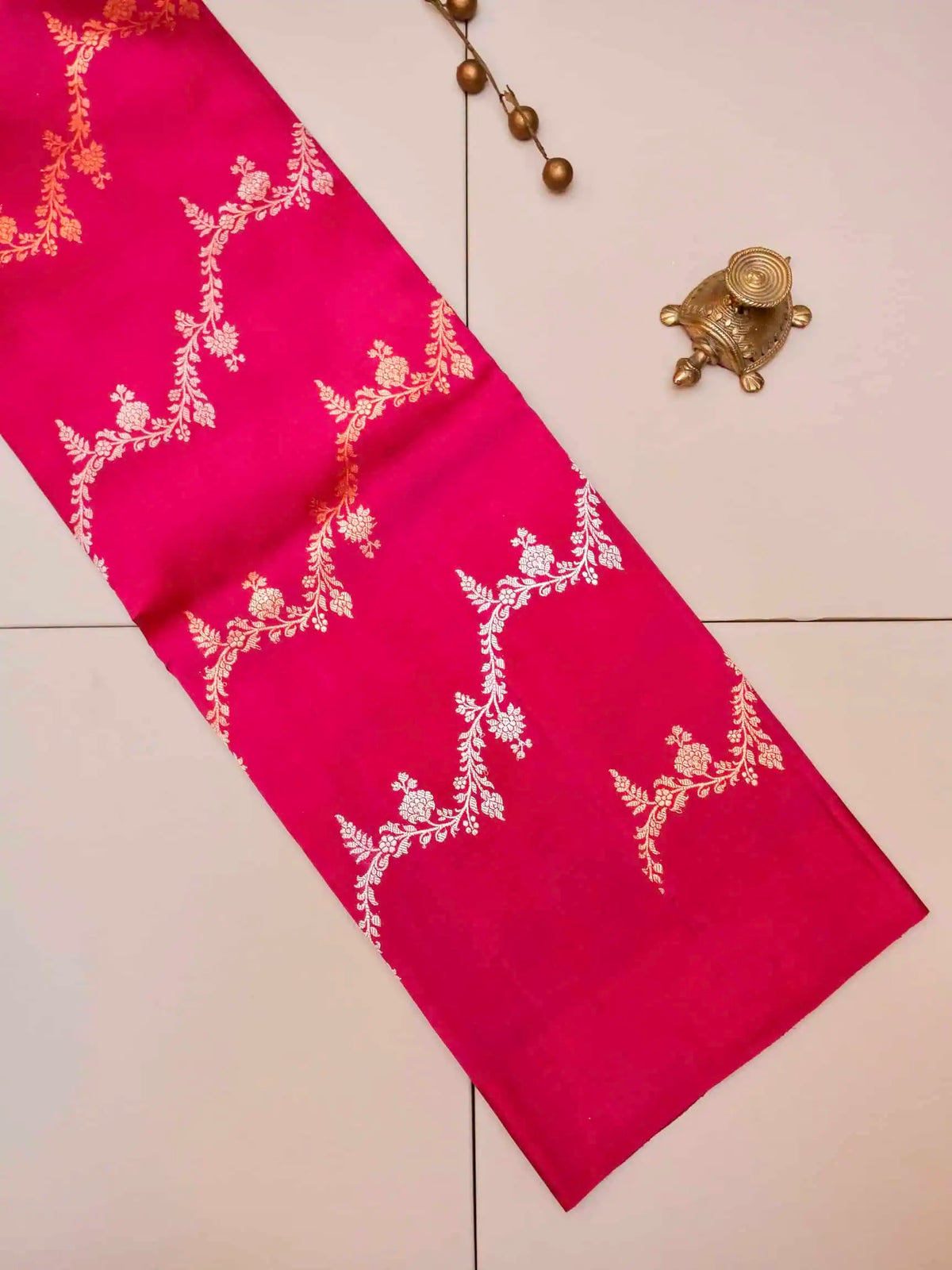 Handwoven Pink Banarasi Katan Soft Silk Saree