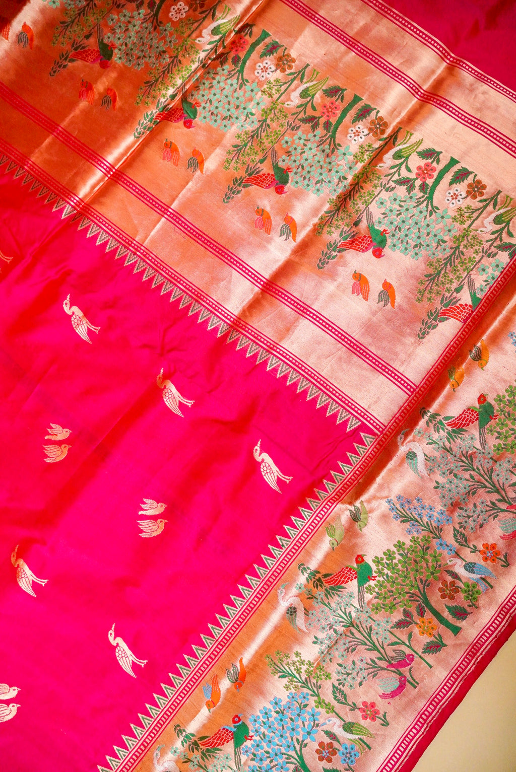 Handwoven Pink  Banarasi Katan Silk Saree