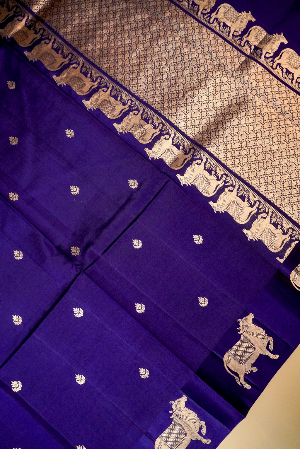 Handwoven Violet Banarasi Katan Soft Silk Saree