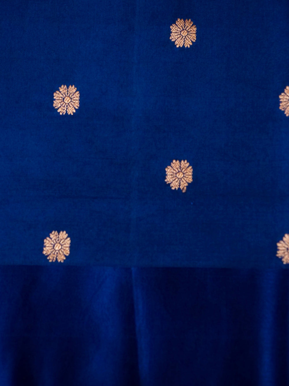 Handwoven Blue Banarasi Motif Katan Soft Silk Saree