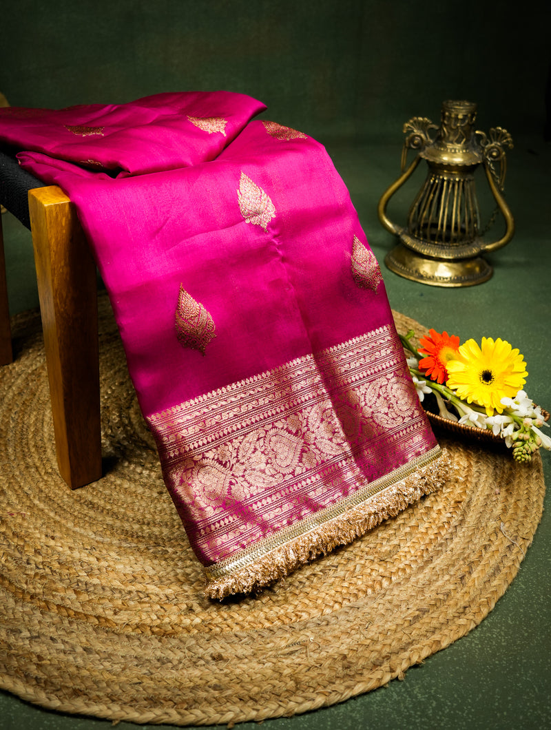 Handwoven Magenta Banarasi Organza Saree