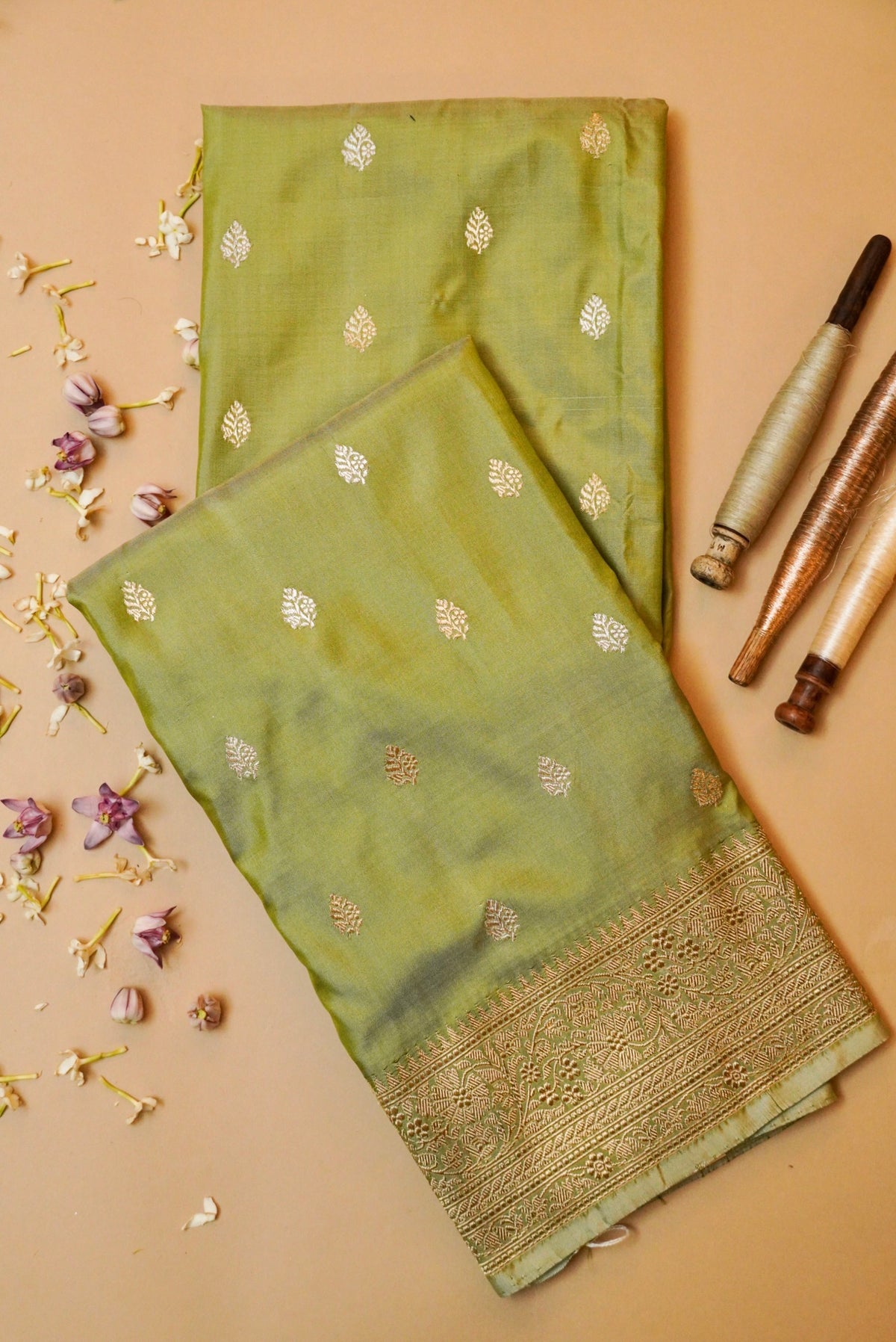 Handwoven Pista Green Banarasi Katan Silk Saree