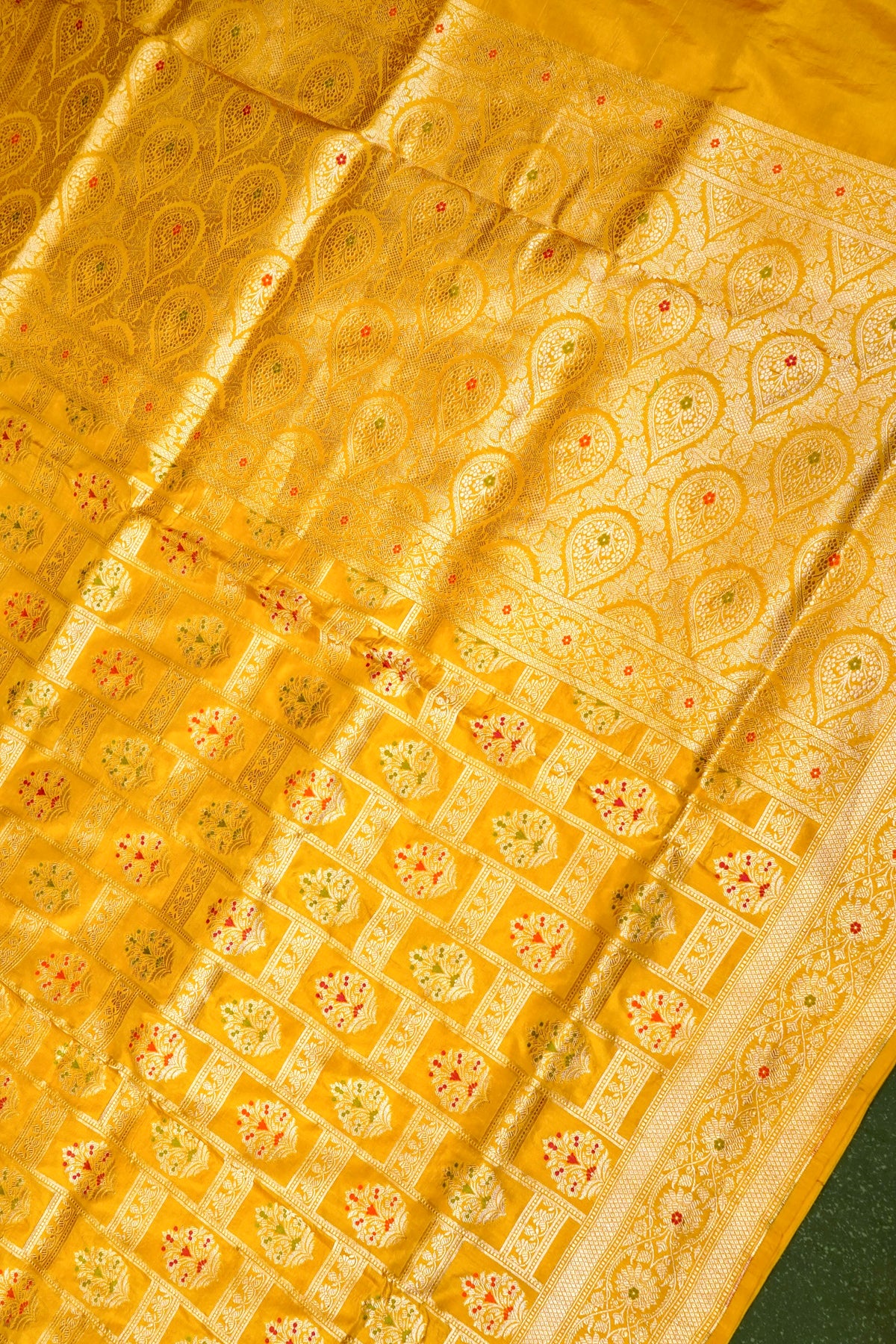 Handwoven Yellow  Banarasi Katan Silk Saree