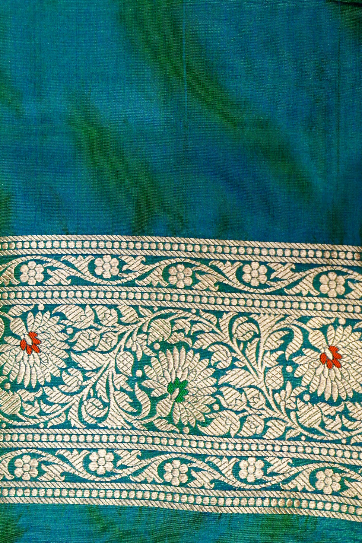 Handwoven Peacock Green Banarasi Katan Silk Saree