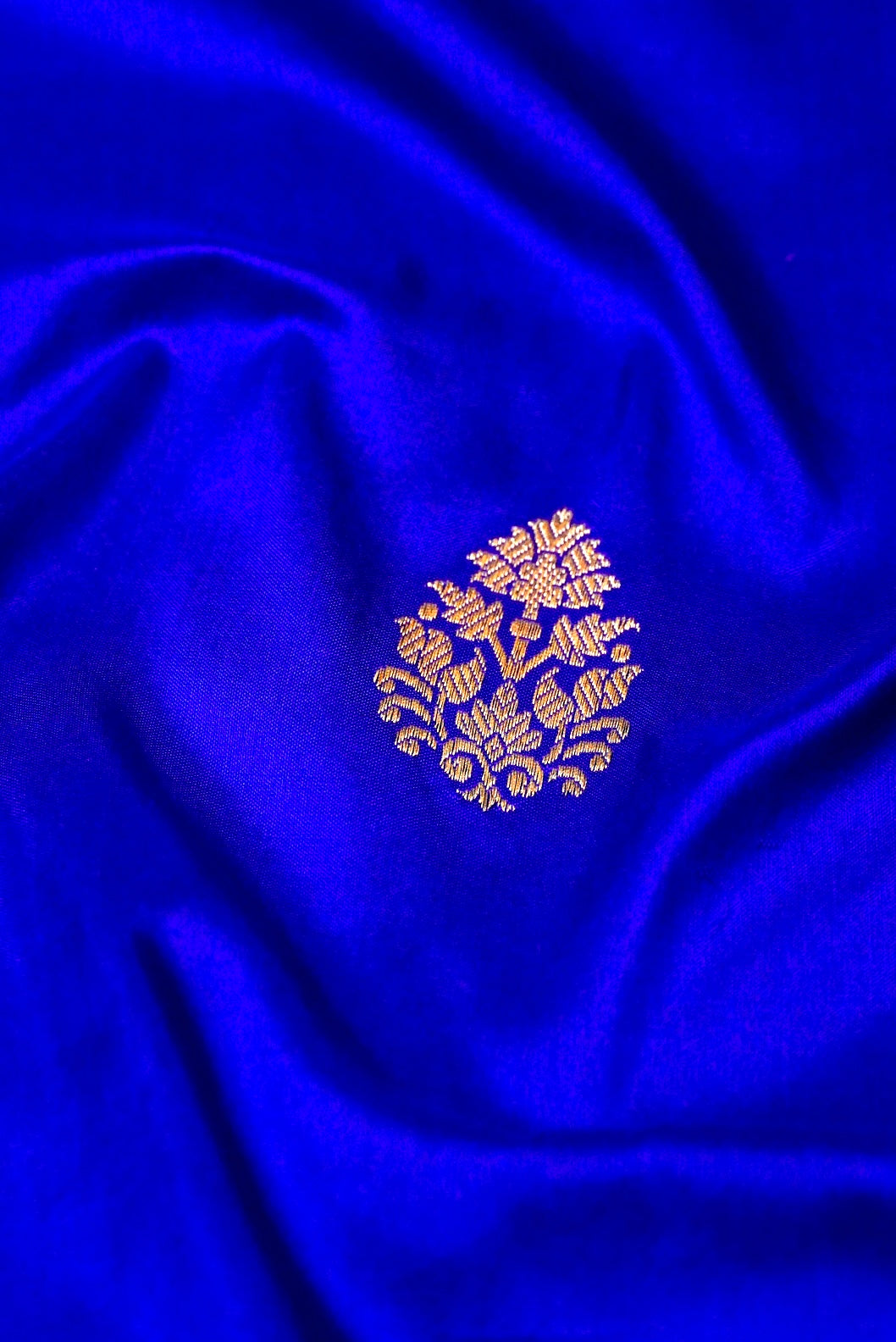 Handwoven Blue Banarasi Katan Silk Saree