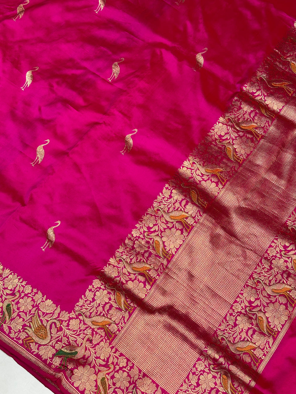 Magenta Pink Motif Katan Silk Handwoven Banarasi Saree